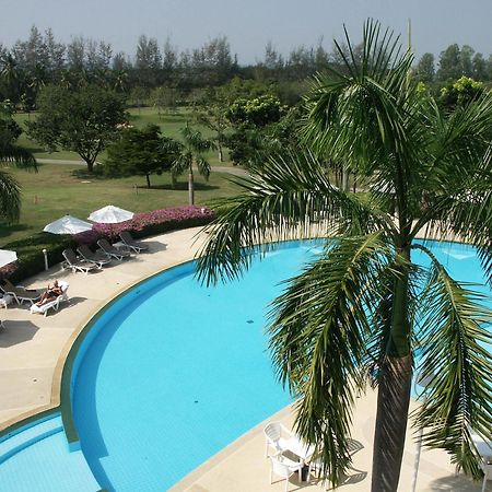 The Royal Chiang Mai Golf Resort Ban Mai  Exterior photo